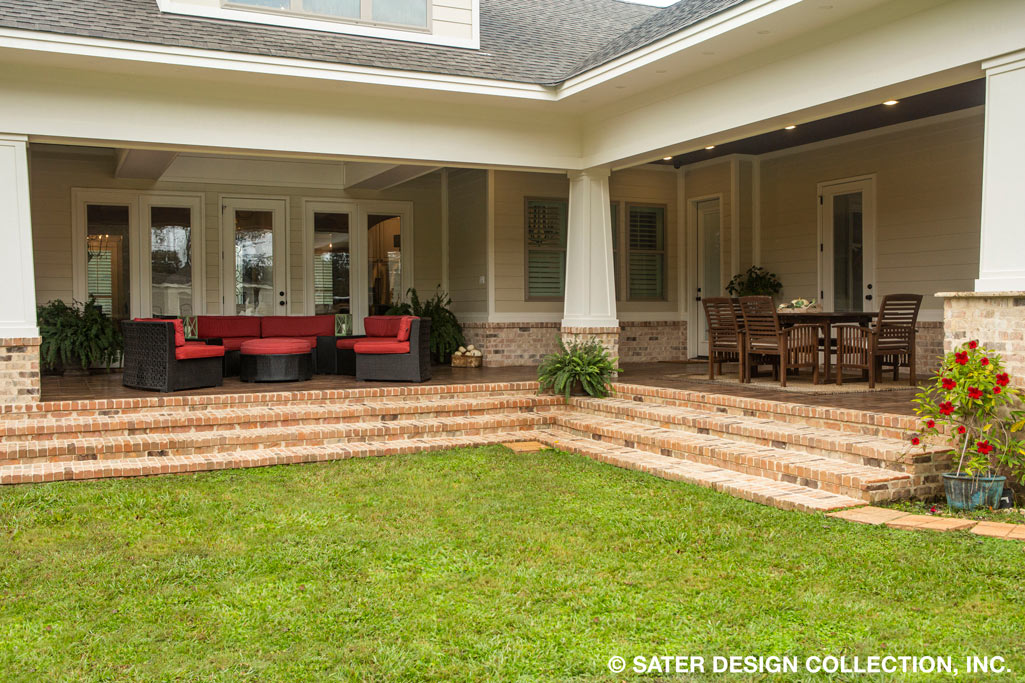 Bayberry Lane House Plan patio